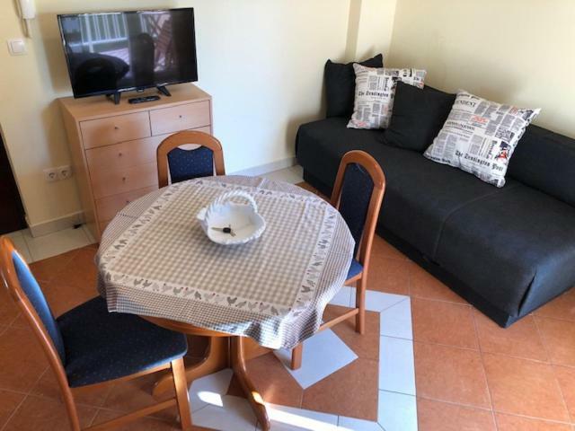 Apartman Sena Водице Екстериор снимка